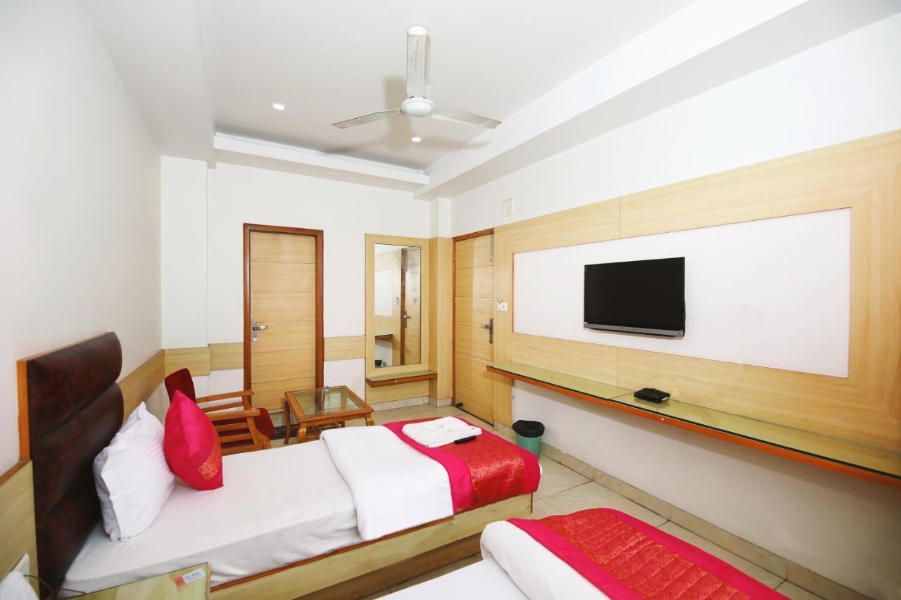 Hotel Lav Kush Deluxe " 3 Min Walking From New Delhi Railway Station " 外观 照片