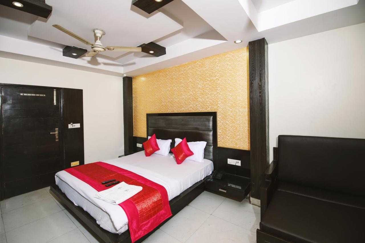 Hotel Lav Kush Deluxe " 3 Min Walking From New Delhi Railway Station " 外观 照片