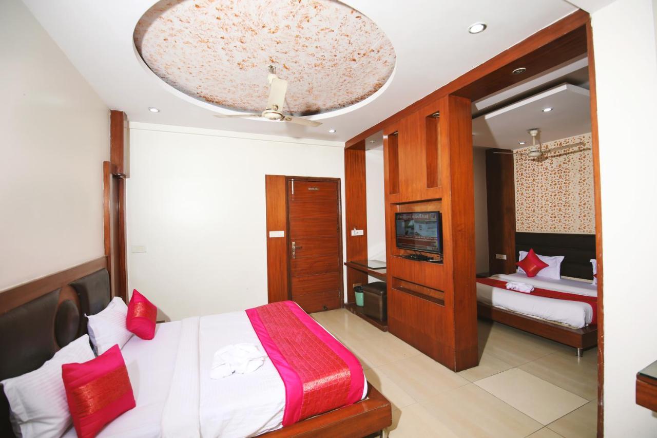 Hotel Lav Kush Deluxe " 3 Min Walking From New Delhi Railway Station " 外观 照片