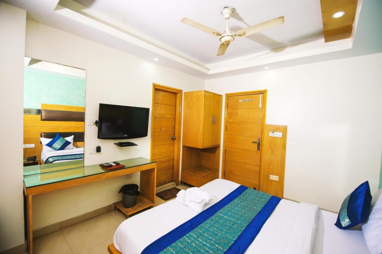 Hotel Lav Kush Deluxe " 3 Min Walking From New Delhi Railway Station " 外观 照片