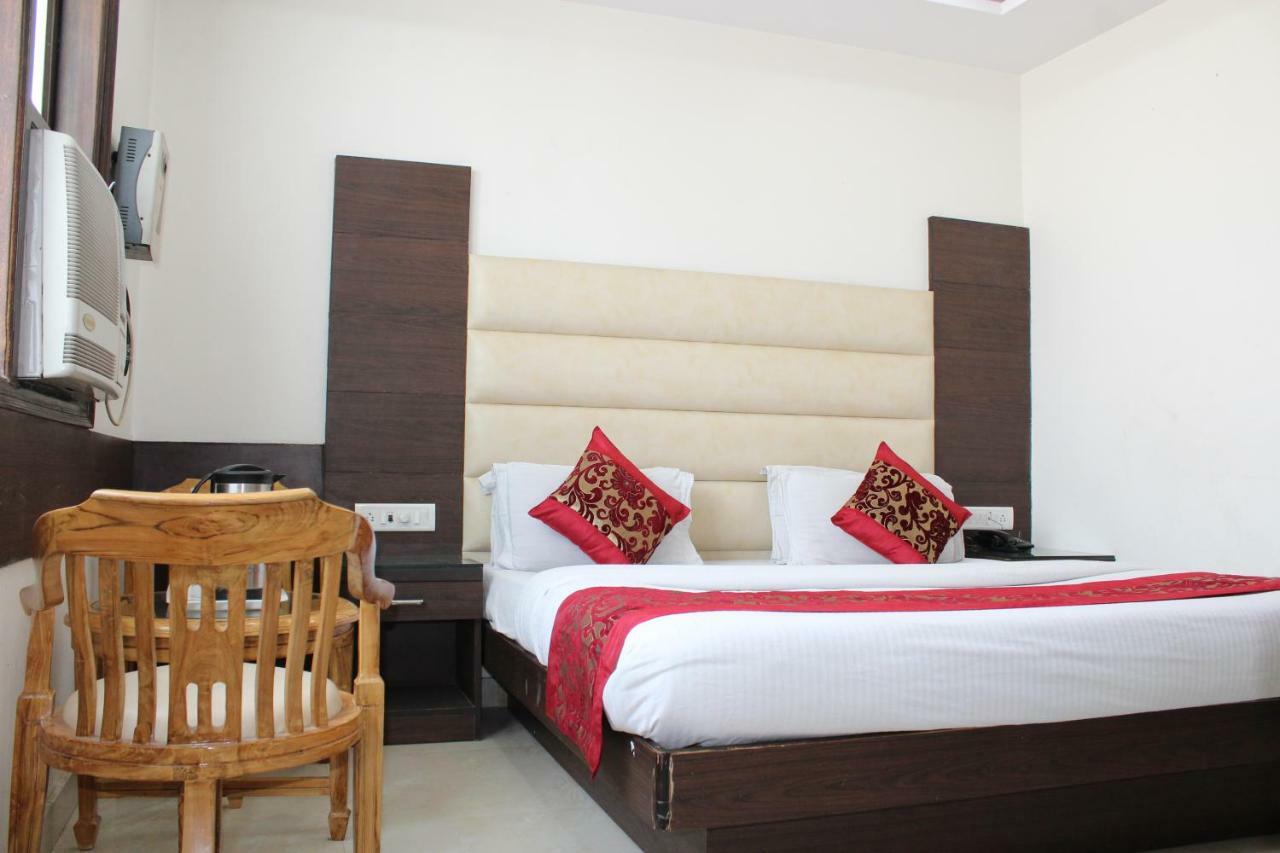 Hotel Lav Kush Deluxe " 3 Min Walking From New Delhi Railway Station " 外观 照片