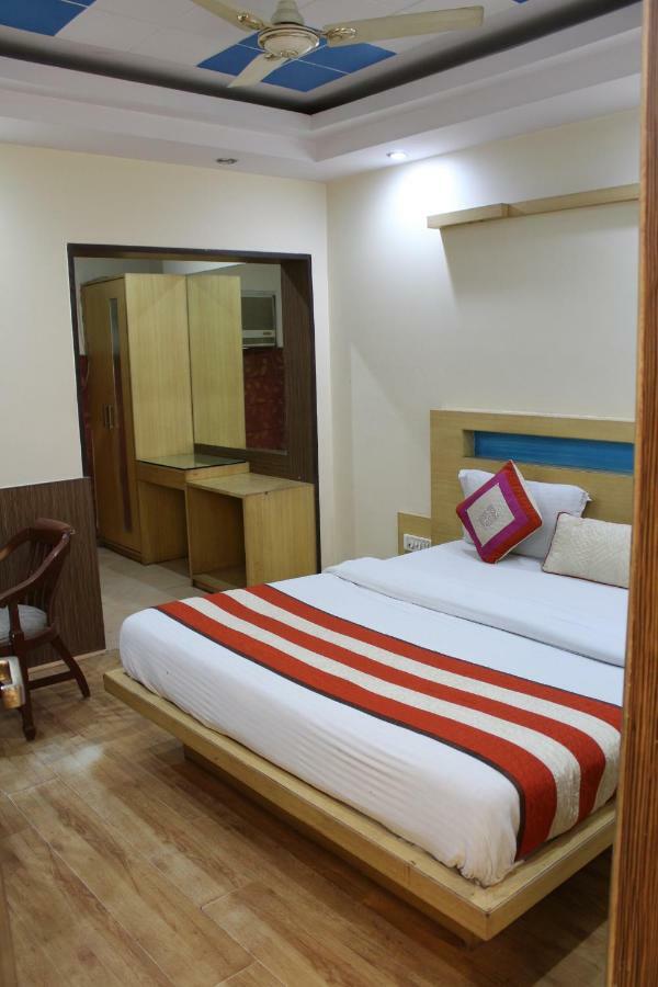 Hotel Lav Kush Deluxe " 3 Min Walking From New Delhi Railway Station " 外观 照片