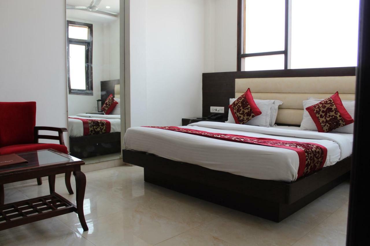 Hotel Lav Kush Deluxe " 3 Min Walking From New Delhi Railway Station " 外观 照片