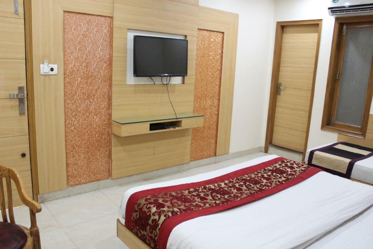 Hotel Lav Kush Deluxe " 3 Min Walking From New Delhi Railway Station " 外观 照片